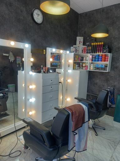 عکس پیرایش کارن 