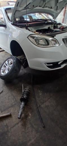 عکس جلوبندی و کمک فنرسازی ابوالفضل