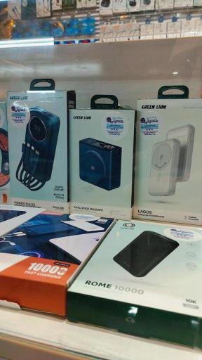 عکس فروشگاه موبایل حسینی