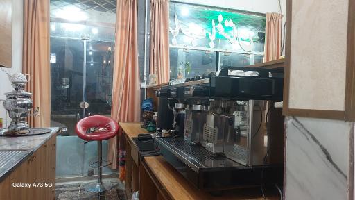 عکس کافه کباب باغستان