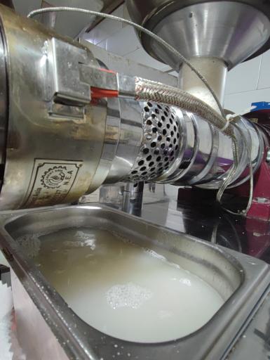 عکس روغن های گیاهی فردیس