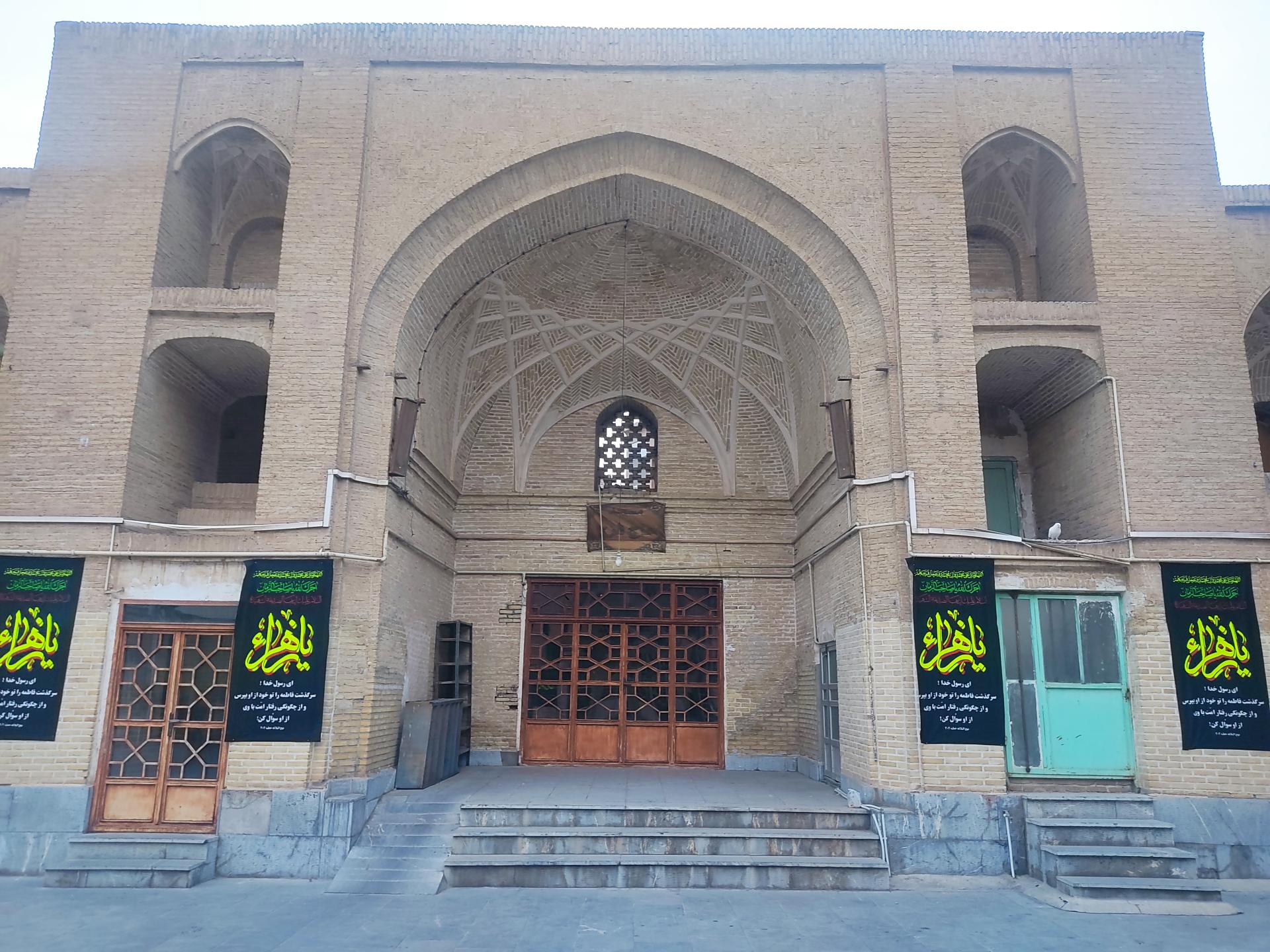 عکس مسجد حاج فرج