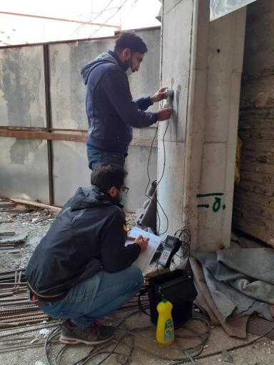 عکس آزمایشگاه خاک آزمایش بتن جوش میلگرد فورجینگ (هامون خاک)