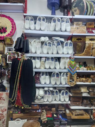 عکس بازارچه مرزی پاوه