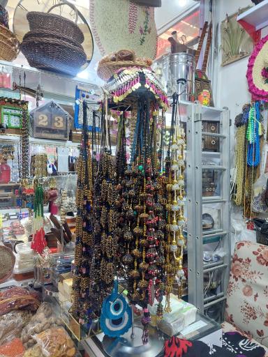 عکس بازارچه مرزی پاوه