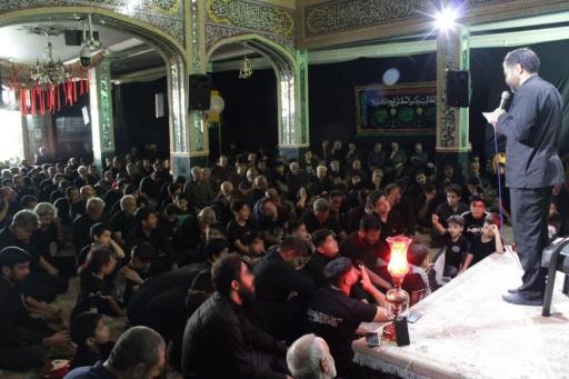 عکس حسینیه مالواجردی های مقیم مرکز