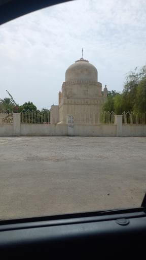 عکس آرامگاه سید غلام رسول