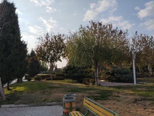 عکس بوستان بانک استان