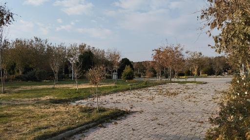 عکس بوستان بانک استان