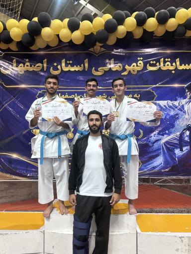 عکس ورزشگاه پیروزی