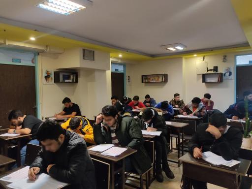 عکس دبیرستان دوره دوم راهیان کوثر 