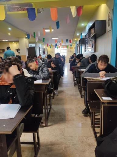 عکس دبیرستان دوره دوم راهیان کوثر 