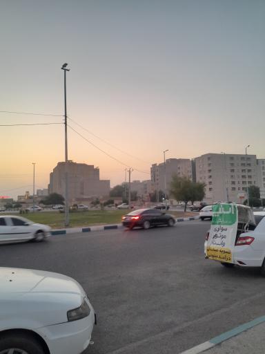 عکس میدان مالیات