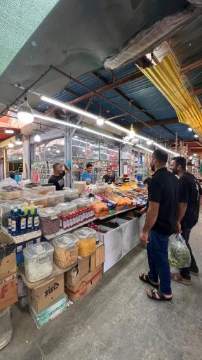 عکس عطاری و ادویه‌جات خمیسی