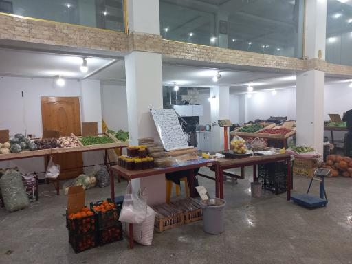 عکس ارزان سرای میوه و تره بار رحمان ترکه