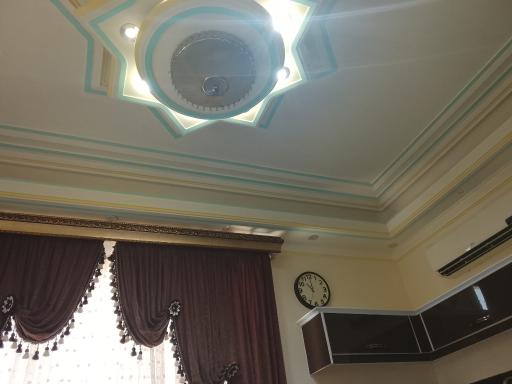 عکس هتل دهدار لاهیجان
