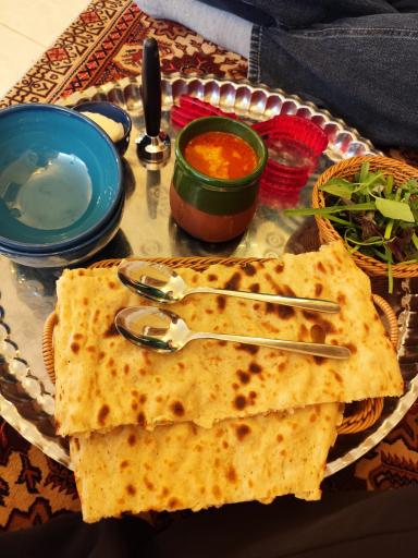 عکس سفره خانه سنتی برلیان 