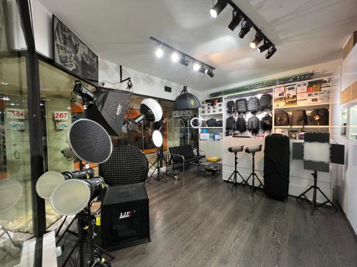 عکس تجهیزات عکاسی و فیلمبرداری ایزوکم