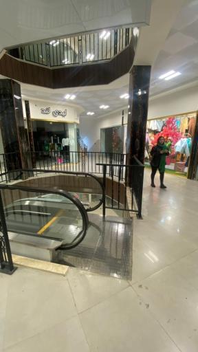 عکس مرکز خرید هیرکان