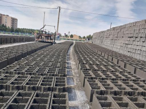 عکس کارگاه تیرچه و بلوک توحیدی نیا