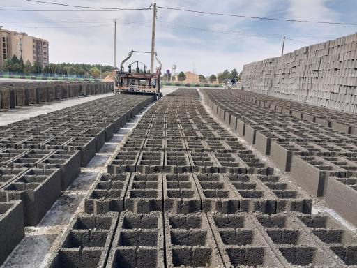 عکس کارگاه تیرچه و بلوک توحیدی نیا