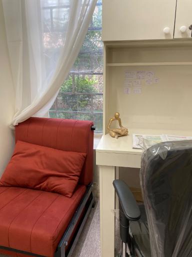 سالن مطالعه دخترانه فرهنگ و اندیشه