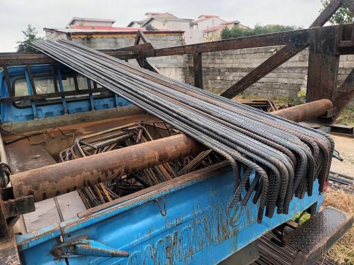 عکس آهن آلات قنبری و حسین پور