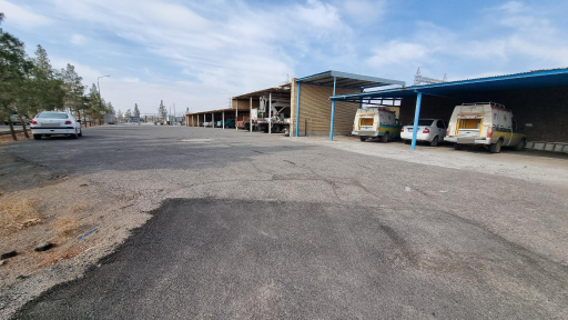 عکس امور برق شهرستان نائین