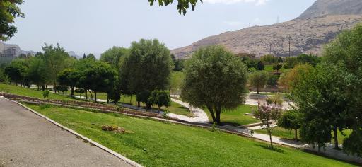 عکس پارک زیبا کنار