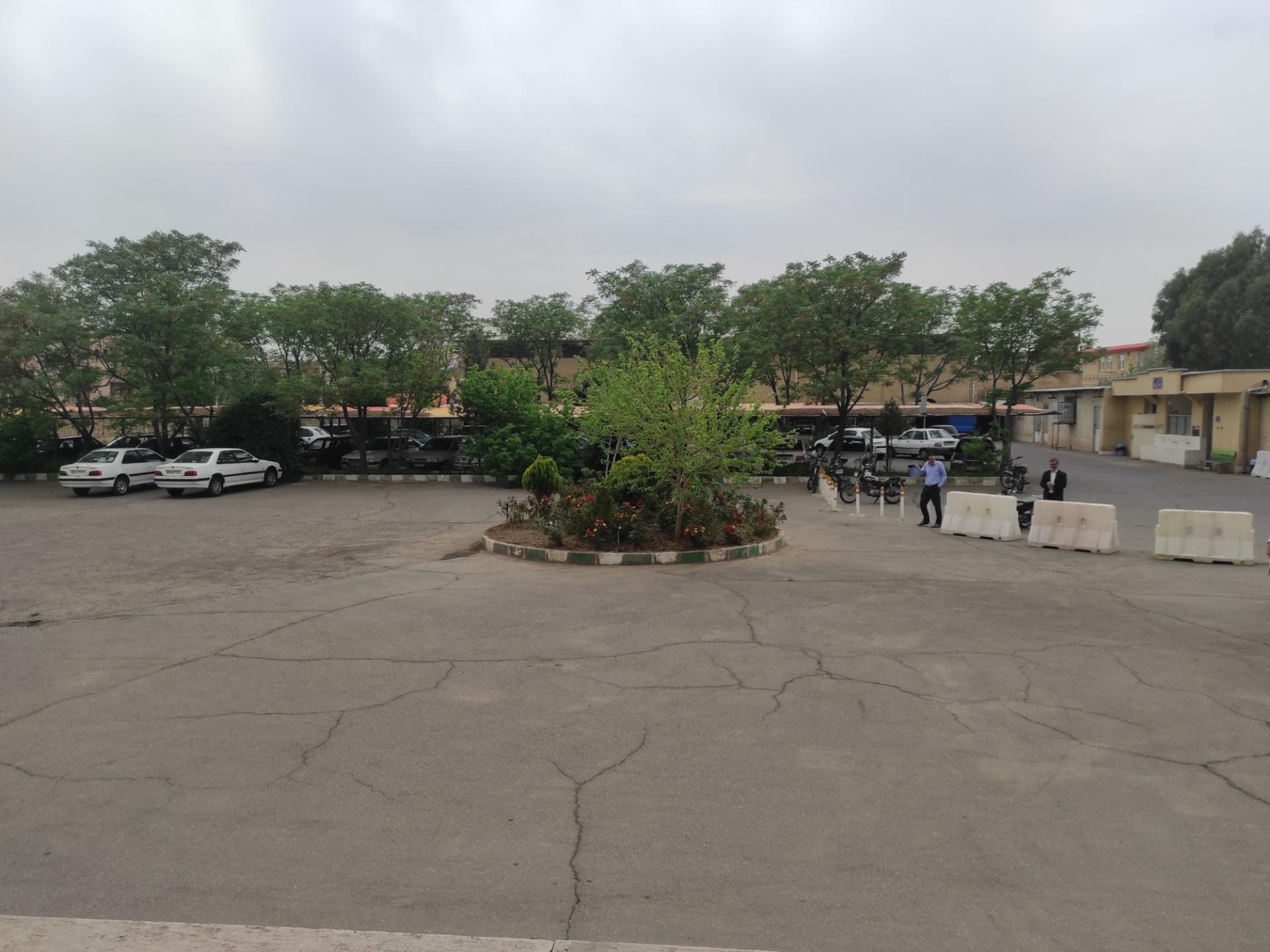 عکس اداره آموزش و پرورش ناحیه دو قم