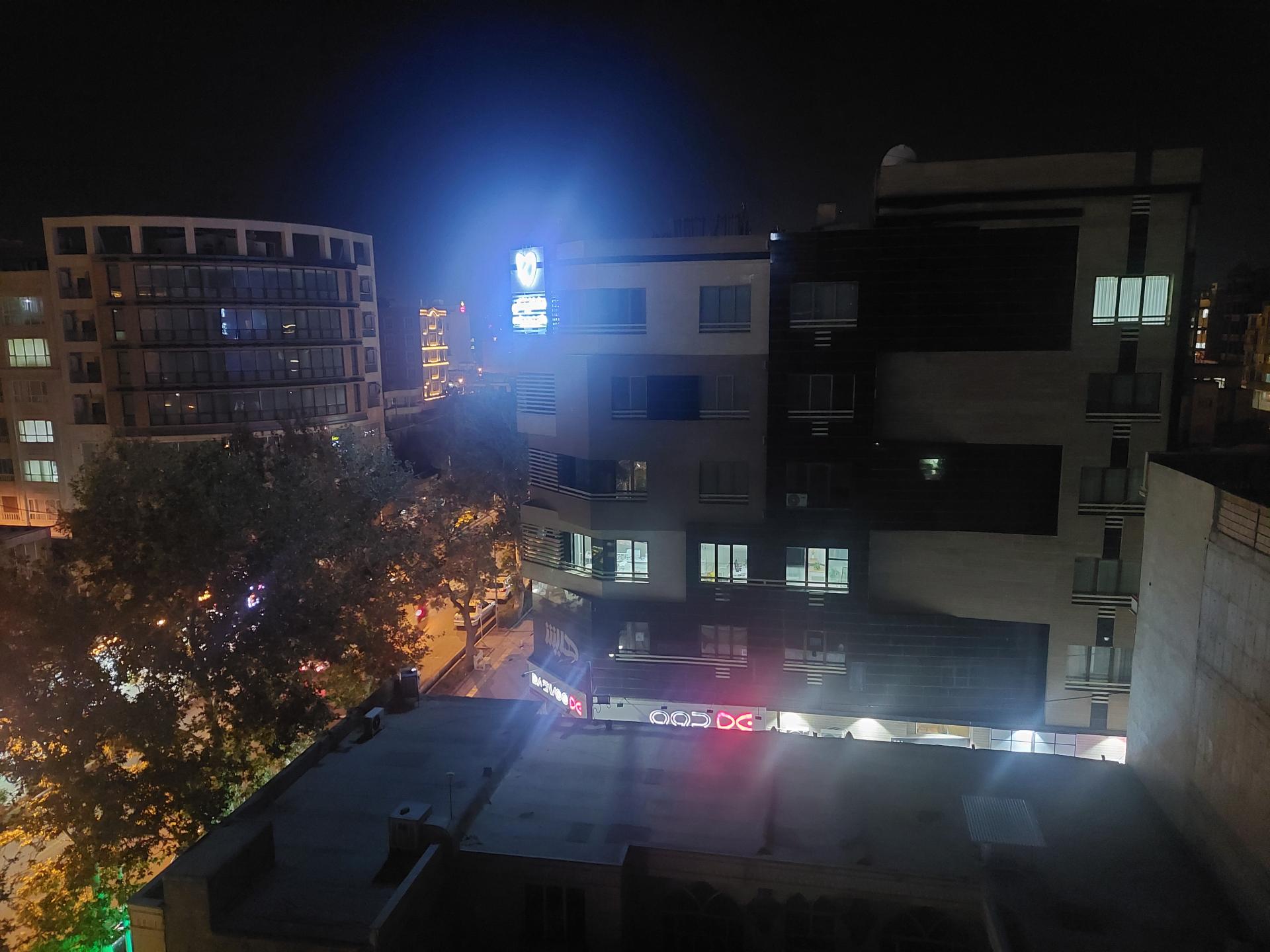 عکس مجتمع تجاری هدیش