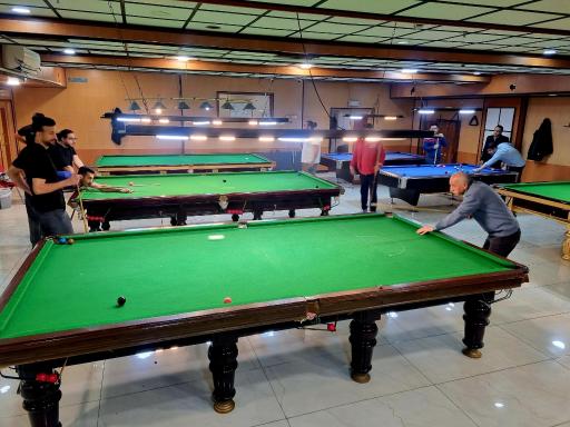 عکس بیلیارد لانگ شات