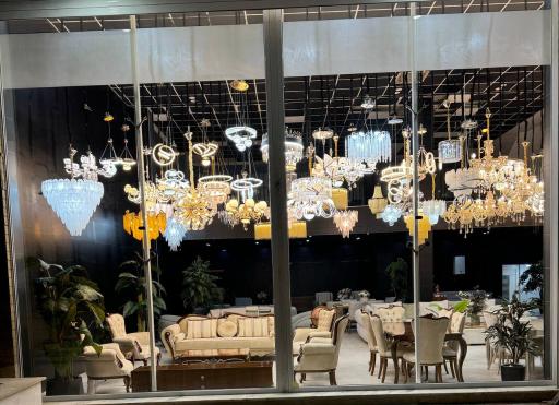 مبلمان و لوستر خورشید 