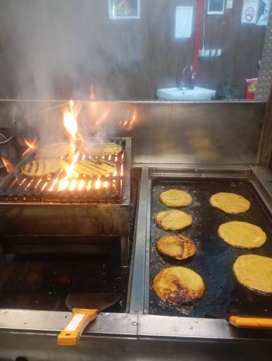 عکس ساندویچ نون و نمک 