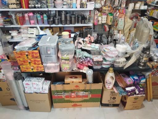 عکس ظروف یکبار مصرف سبز