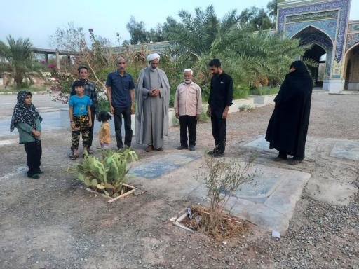 عکس گلزار شهدای شهداد