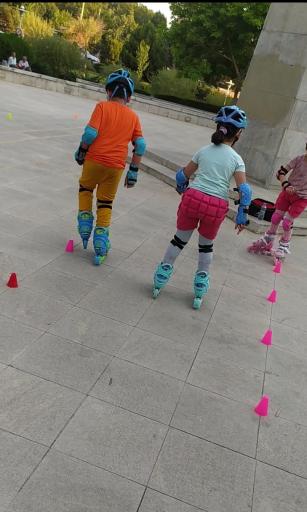 عکس آموزش اسکیت