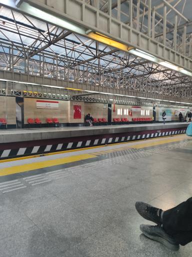 عکس ایستگاه راه آهن شهرری