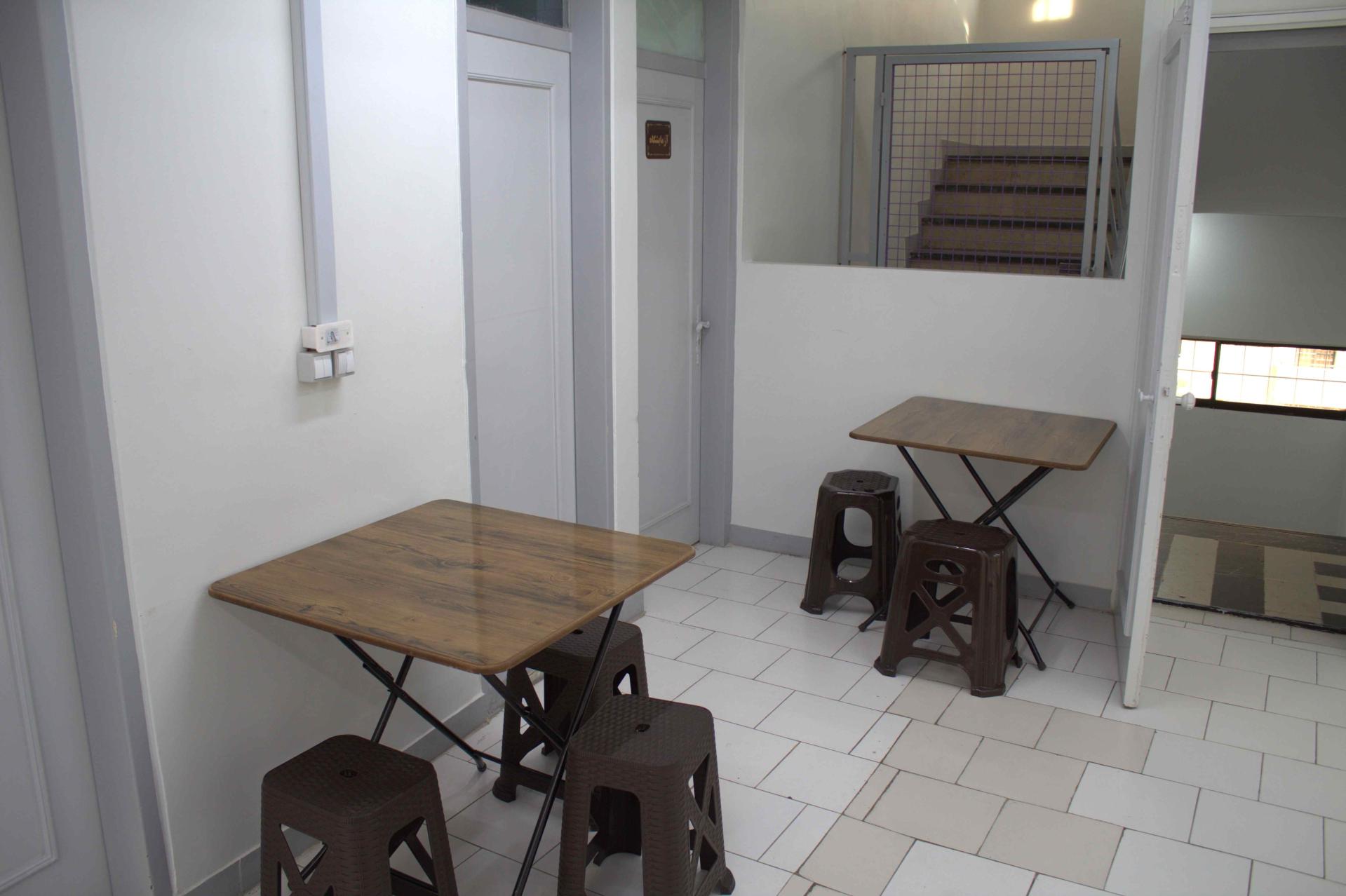 عکس مدرسه هوشمند گویا