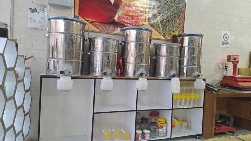 عکس فروشگاه رویال عسل