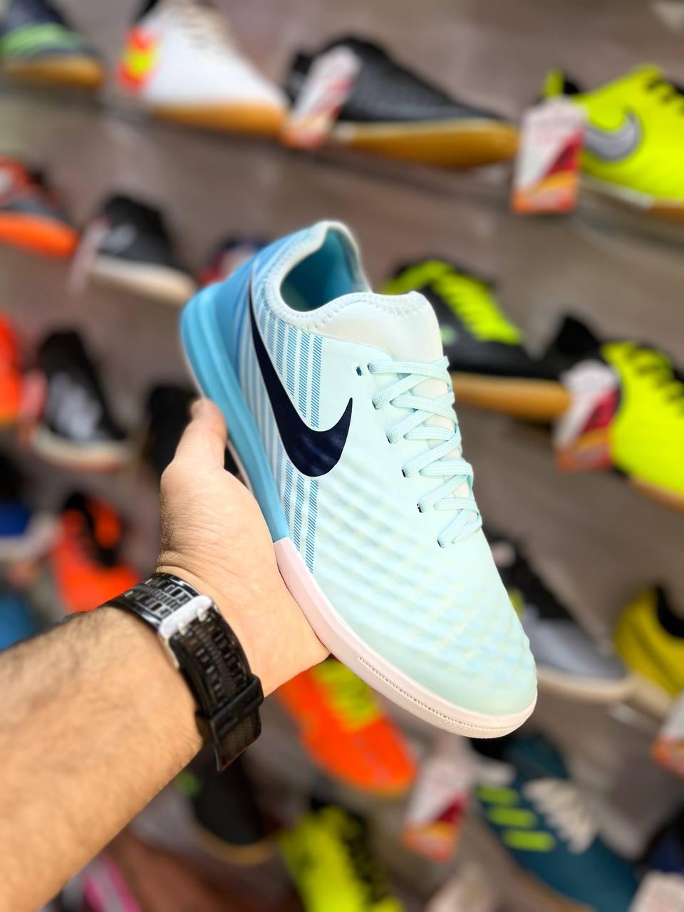 عکس فروشگاه ورزشی سام اسپرت 