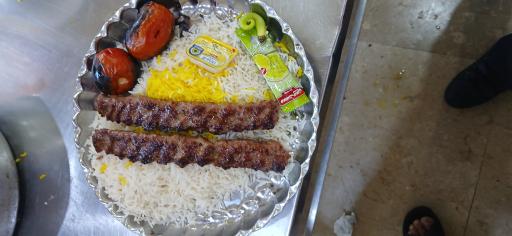 عکس غذاخوری یاس