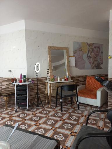 عکس سالن زیبایی فرشته