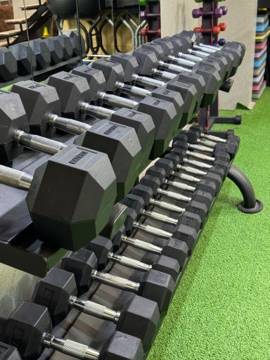 عکس باشگاه بانوان برلیان