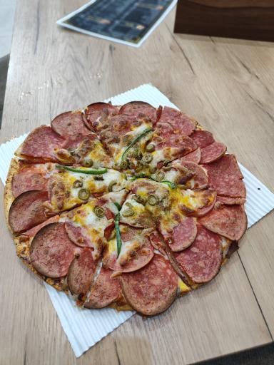 عکس فست فود پسرخوب