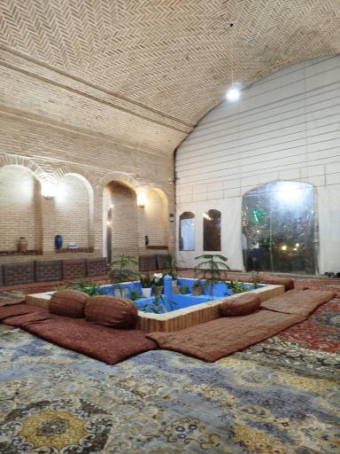 عکس رستوران سنتی خانه ابراهیمی