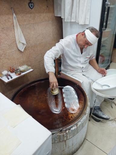 رشته خشکار حاج حمید 