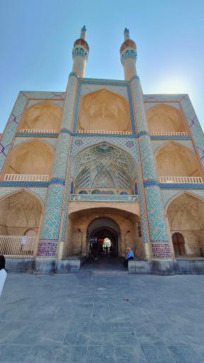 عکس میدان امیر چخماق