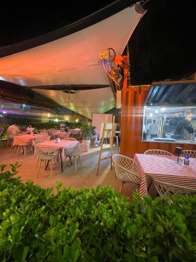 عکس کافه شهر کتاب