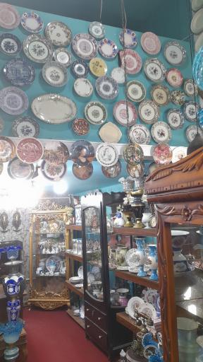 عکس عتیقه فروشی آنتیک خانه